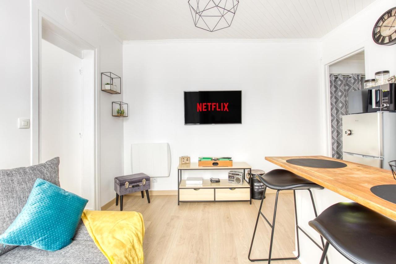 Grand Line - Parking- Metro 5 - Easy Check-In - Netflix - Disney Plus Lägenhet Pantin Exteriör bild